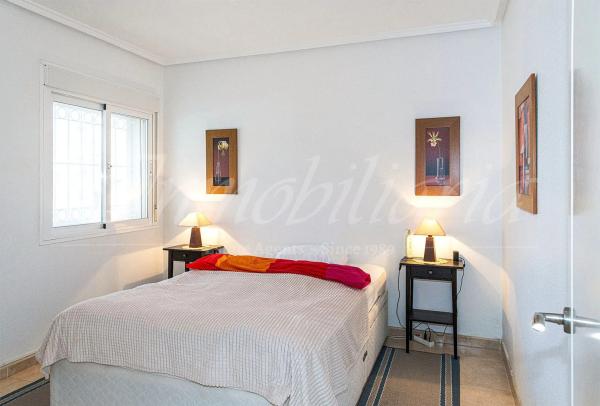 Casa independiente en calle los Arcos s/n