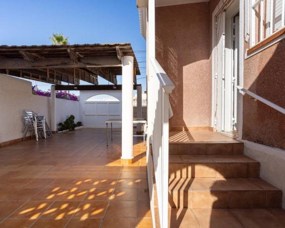 Casa independiente en calle Caravaca s/n