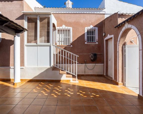 Casa independiente en calle Caravaca s/n