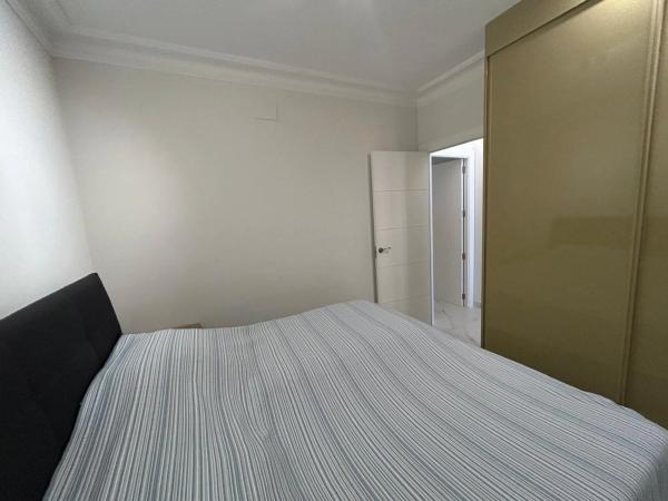 Piso en plaza Castelar