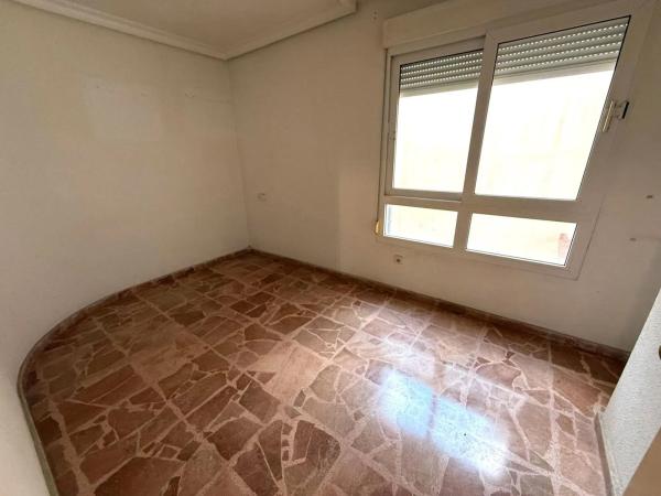 Piso en calle Ramón Gallud