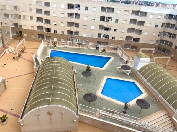 Piso en calle San Emigdio