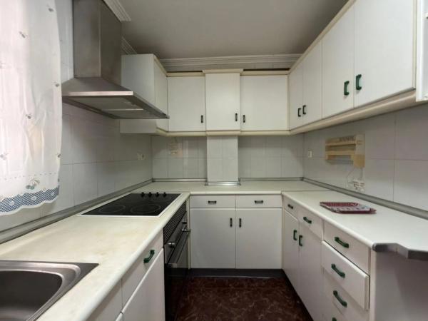 Piso en calle San Pascual, 76