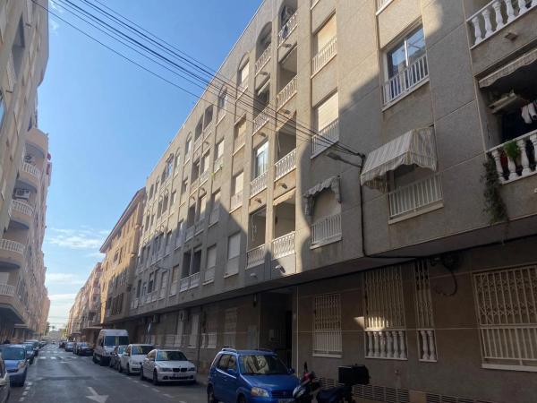 Estudio en calle Rafal