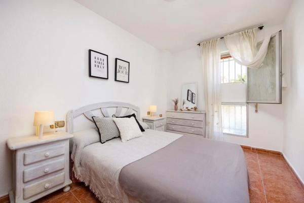 Piso en calle Almoradí