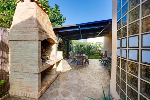 Casa independiente en calle de los Hibiscus