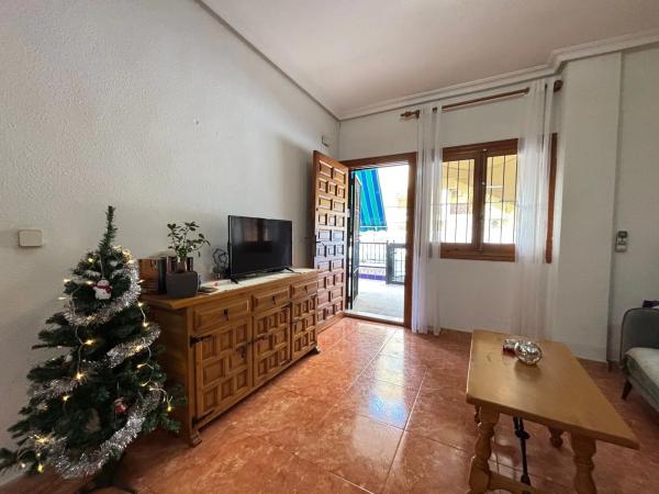 Piso en avenida Suiza, 50