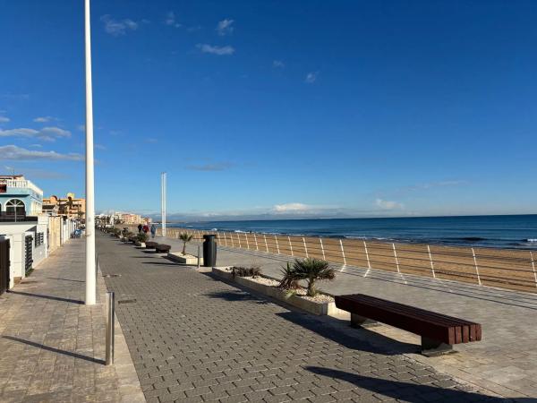 Piso en avenida Suiza, 50