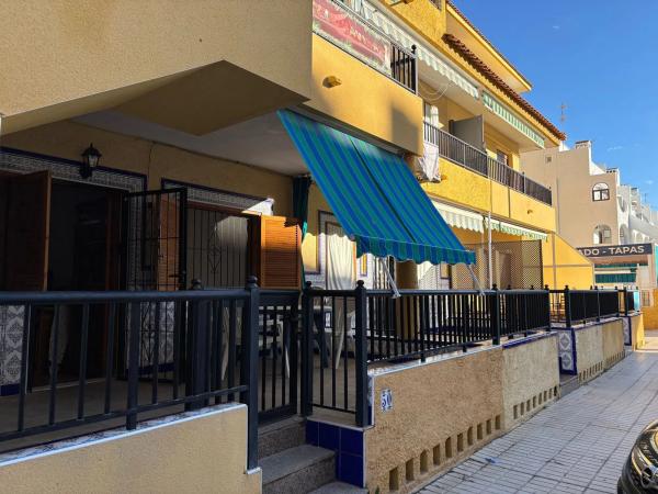 Piso en avenida Suiza, 50