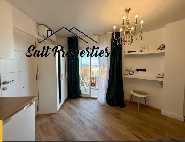 Estudio en calle del Cabo