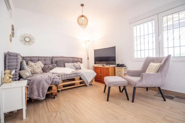 Chalet en Barrio La Siesta - El Salado - Torreta