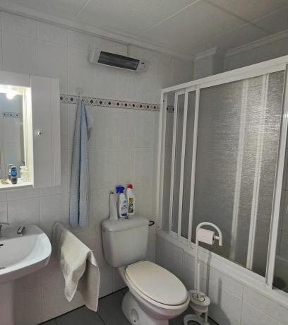 Chalet adosado en avenida Robleda