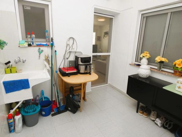 Chalet adosado en avenida de las Urracas, 15