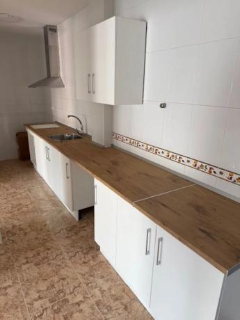 Chalet adosado en calle Águila