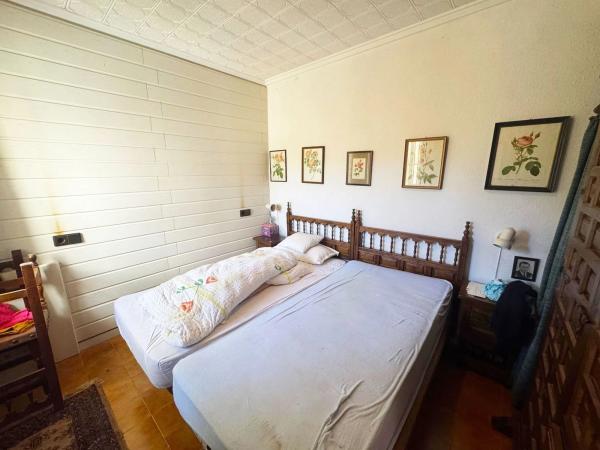 Chalet adosado en calle Diego Puerta