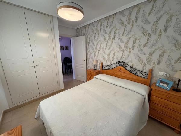 Chalet adosado en calle Francisco Diez Martinez