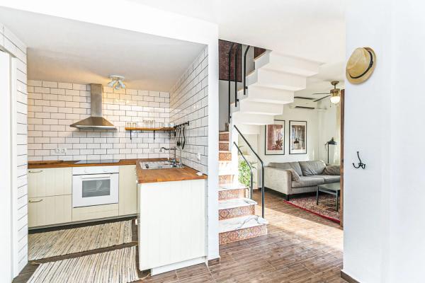 Chalet pareado en calle Antonio Ordóñez, 72