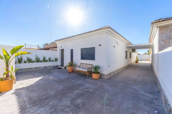 Chalet en Barrio La Siesta - El Salado - Torreta