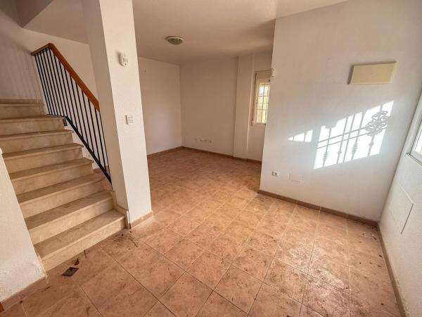 Chalet adosado en calle de las Gardenias, 1