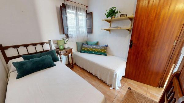 Casa independiente en avenida Elche Bal