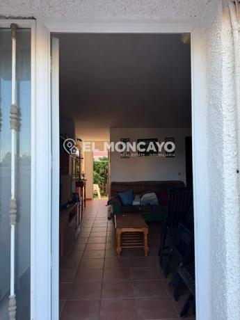 Chalet adosado en avenida de Torrevieja