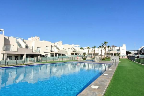 Ático en calle Gines Saura Sanchez, 6