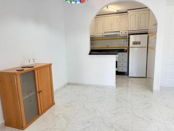 Chalet adosado en avenida de la Mancha