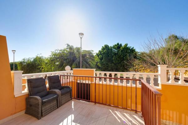 Casa independiente en calle Lanzarote, 4