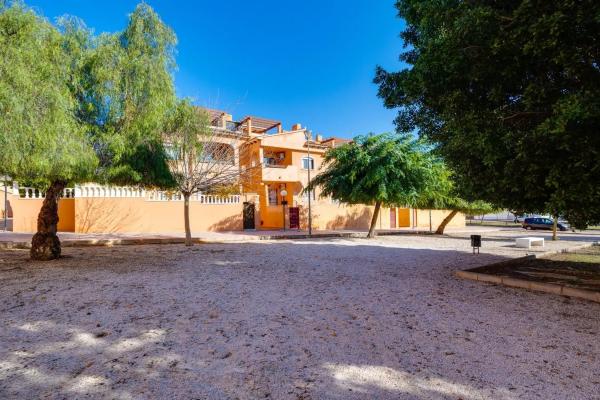 Casa independiente en calle Lanzarote, 4