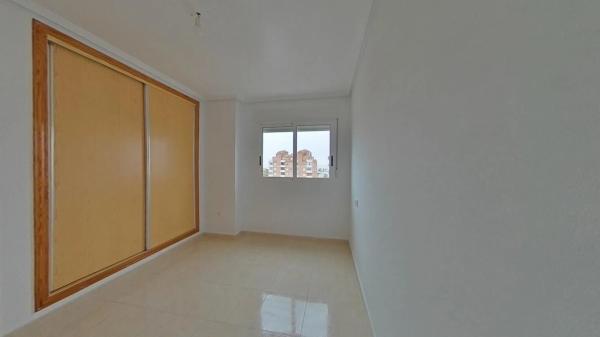 Piso en calle Santa Petra