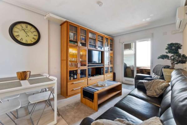 Piso en calle Joven Pura