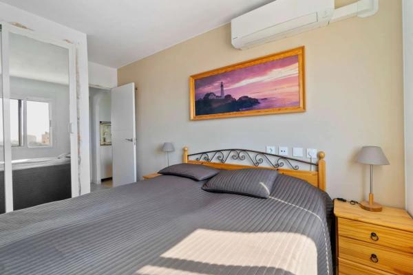 Piso en calle Joven Pura