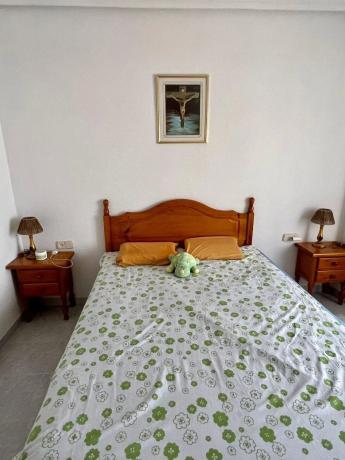 Casa independiente en calle Los Emilios