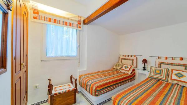 Piso en avenida Roentgen, 6