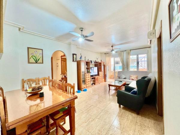 Piso en avenida de las Habaneras