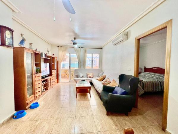 Piso en avenida de las Habaneras