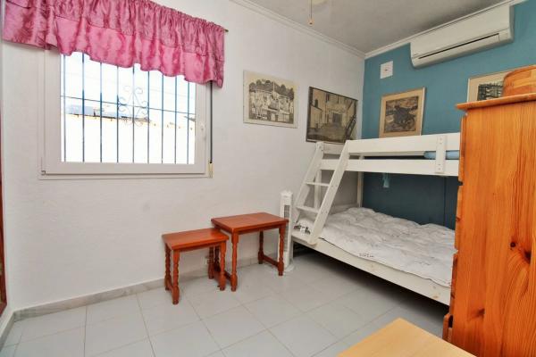 Chalet en Barrio Avenida Habaneras - Curva de Palangre