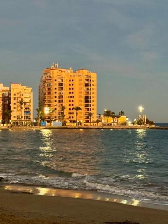 Piso en avenida de los Marineros, 15