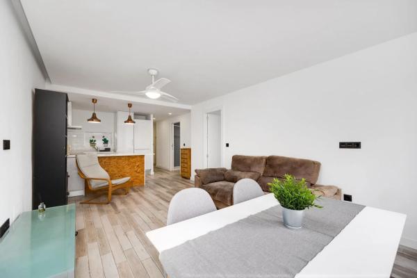 Piso en avenida de las Olas s/n