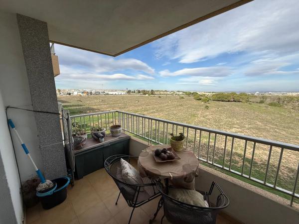 Piso en calle Pleamar s/n