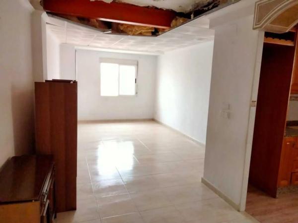 Piso en calle Sant Joaquim