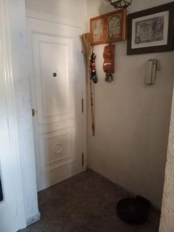 Piso en calle Abogados de Atocha, 31