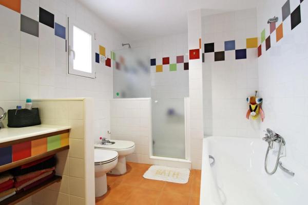 Casa independiente en calle Alberto Asencio Gonzalvez