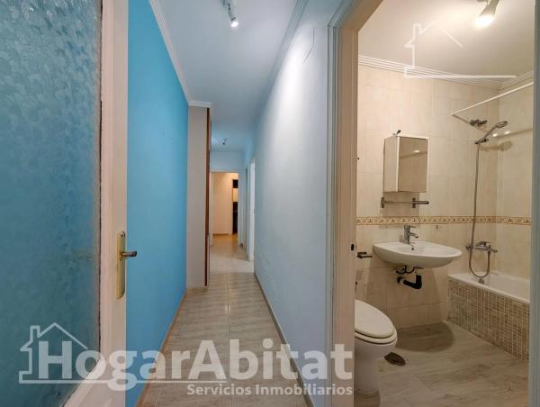 Piso en avenida Sant Francesc