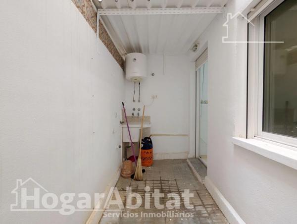 Piso en avenida Sant Francesc
