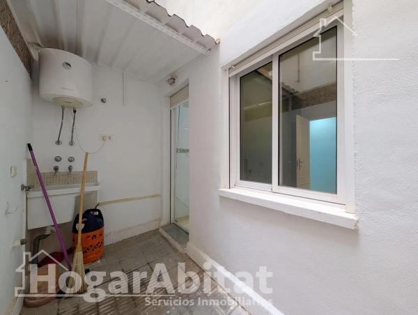 Piso en avenida Sant Francesc