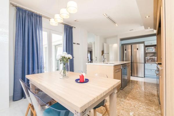 Casa independiente en calle Bahia