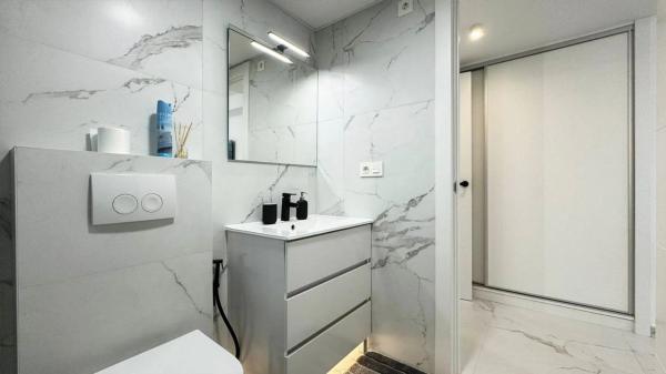 Piso en Arenales del Sol