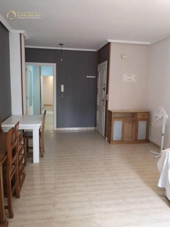 Piso en avenida Sant Francesc