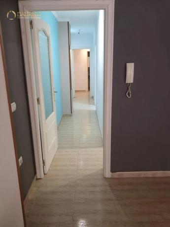 Piso en avenida Sant Francesc